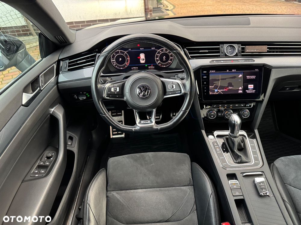 Volkswagen Arteon 2.0 TDI SCR R-Line Edition DSG - 28