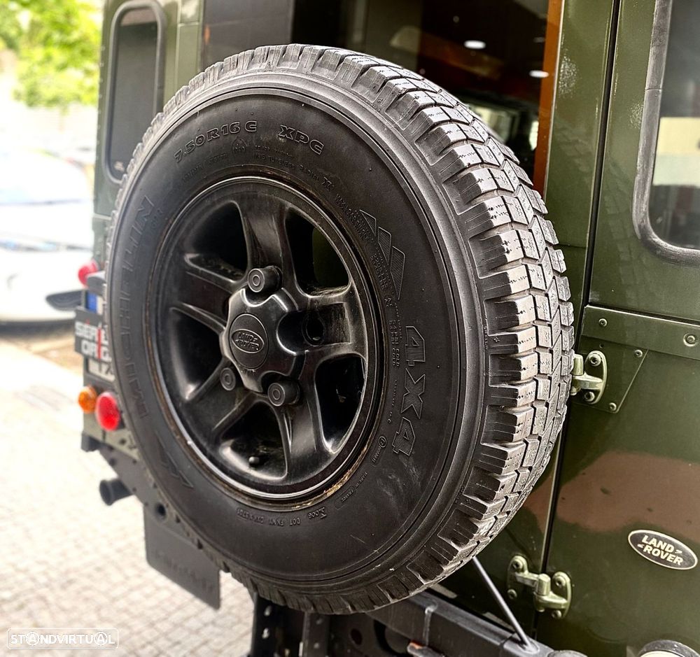 Land Rover Defender 110 2.5 TD5 Metal Top - 9