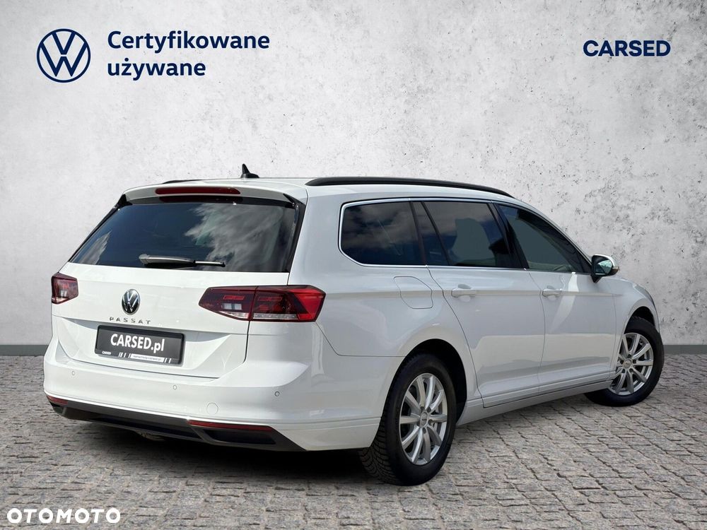 Volkswagen Passat - 7