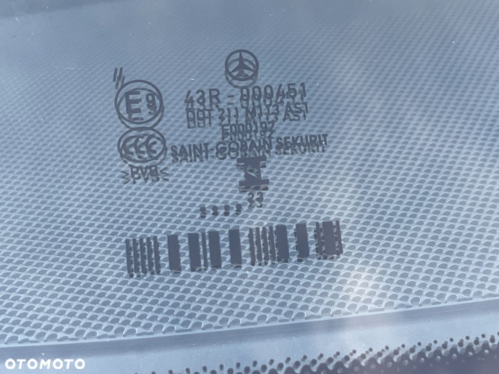 Mercedes-Benz Klasa V 300 d Avantgarde 9G-Tronic (ekstra d³) - 38