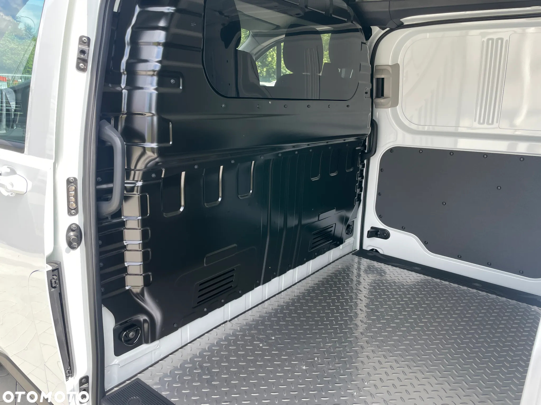 Maxus Deliver 7 - 10