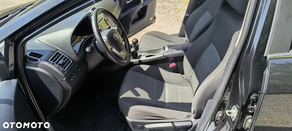 Toyota Avensis 2.0 D-4D PowerBoost Active - 20
