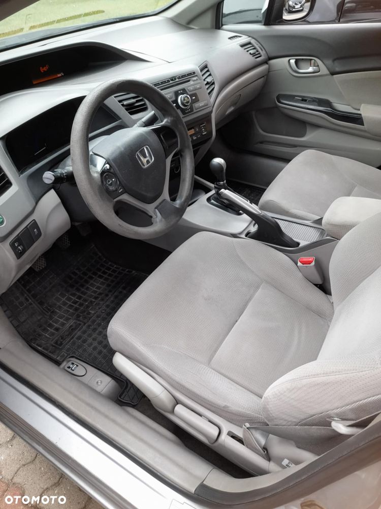 Honda Civic 1.8 Comfort - 6