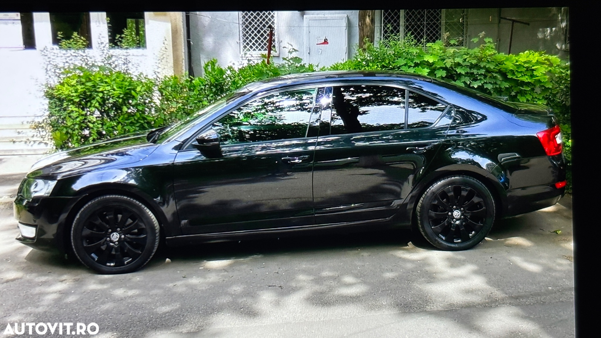 Skoda Octavia 2.0 TDI 4x4 DSG Style - 10