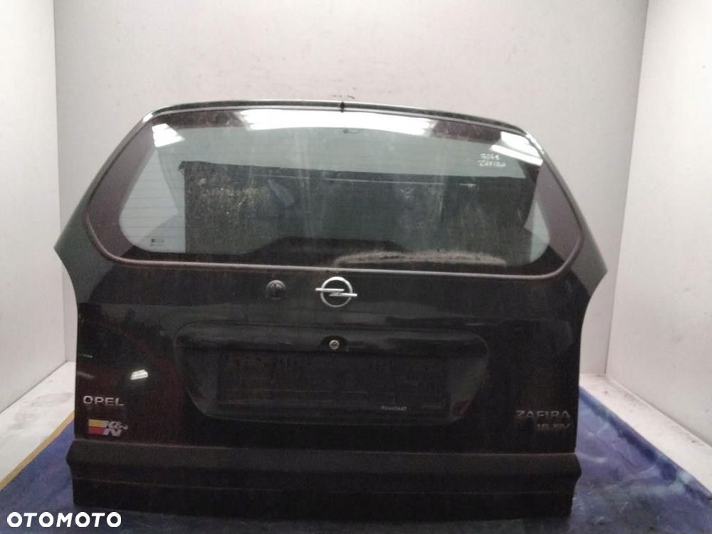opel zafira a tylna klapa - 1