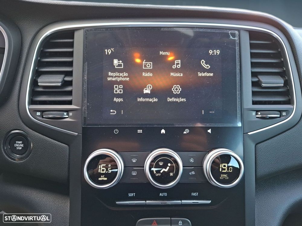 Renault Mégane 1.5 Blue dCi Equilibre EDC - 24