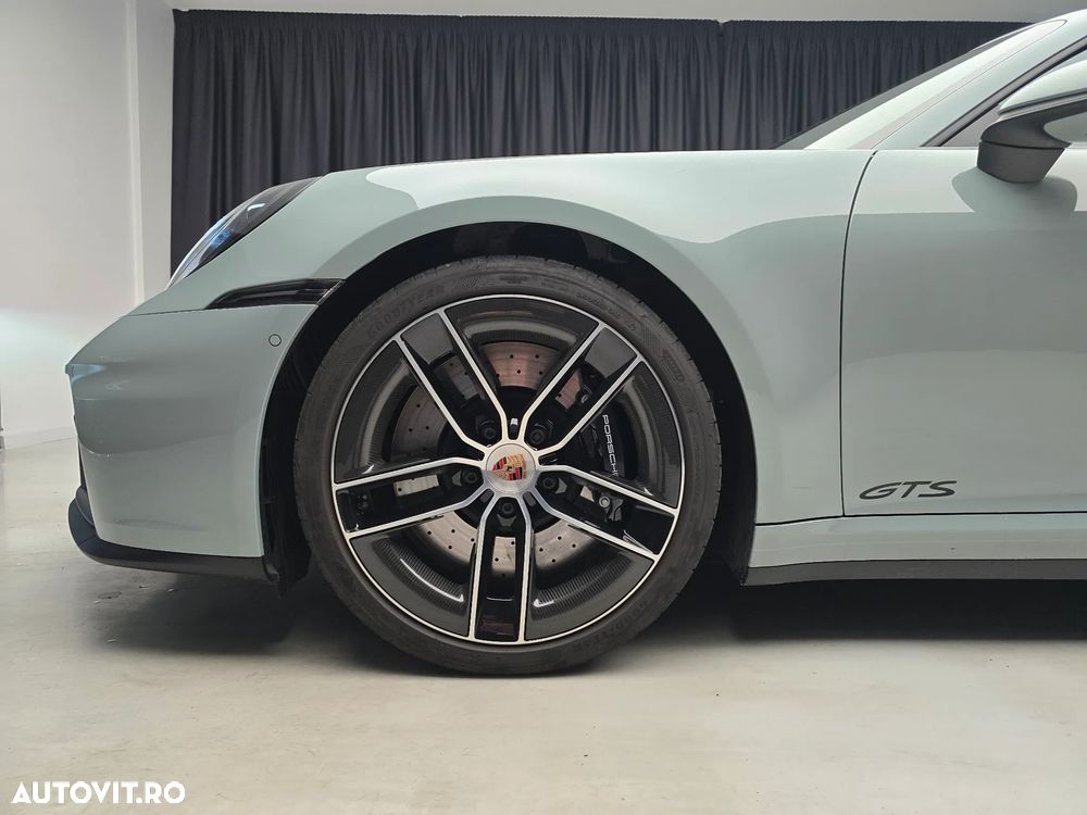 Porsche 992 - 11