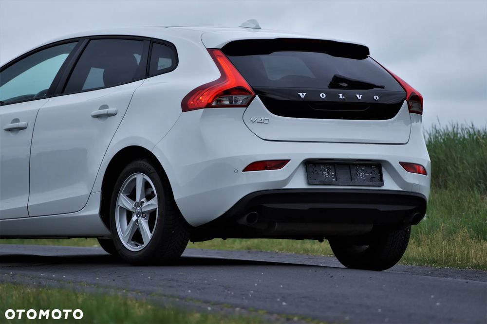 Volvo V40 - 12