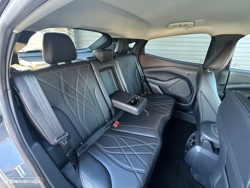 Ford Mustang Mach-E 75.7 kWh Premium AWD - 15