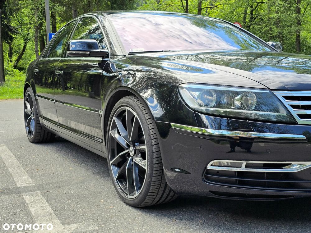 Volkswagen Phaeton 4.2 V8 4MOTION Automatik (5 Sitzer) - 11