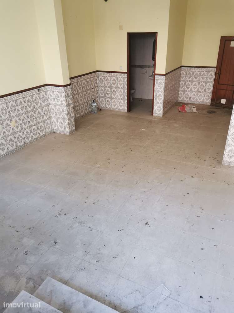 Loja no Entroncamento para Arrendar - Grande imagem: 3/7