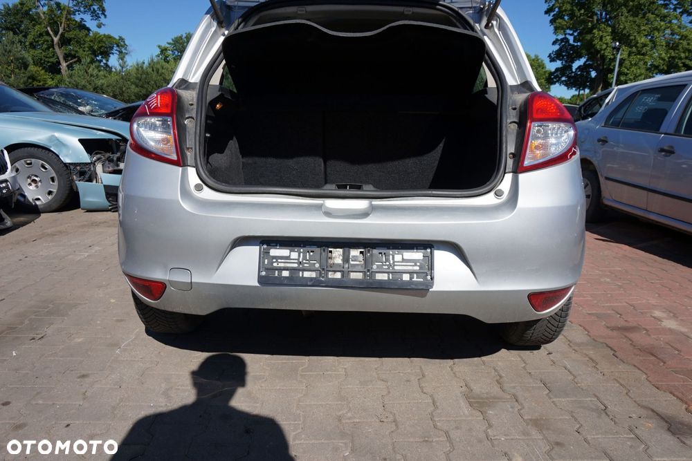 ZDERZAK TYLNY CLIO III PH2 LIFT 5D HB TED69  SREBRNY RENAULT 2009-2012 - 1
