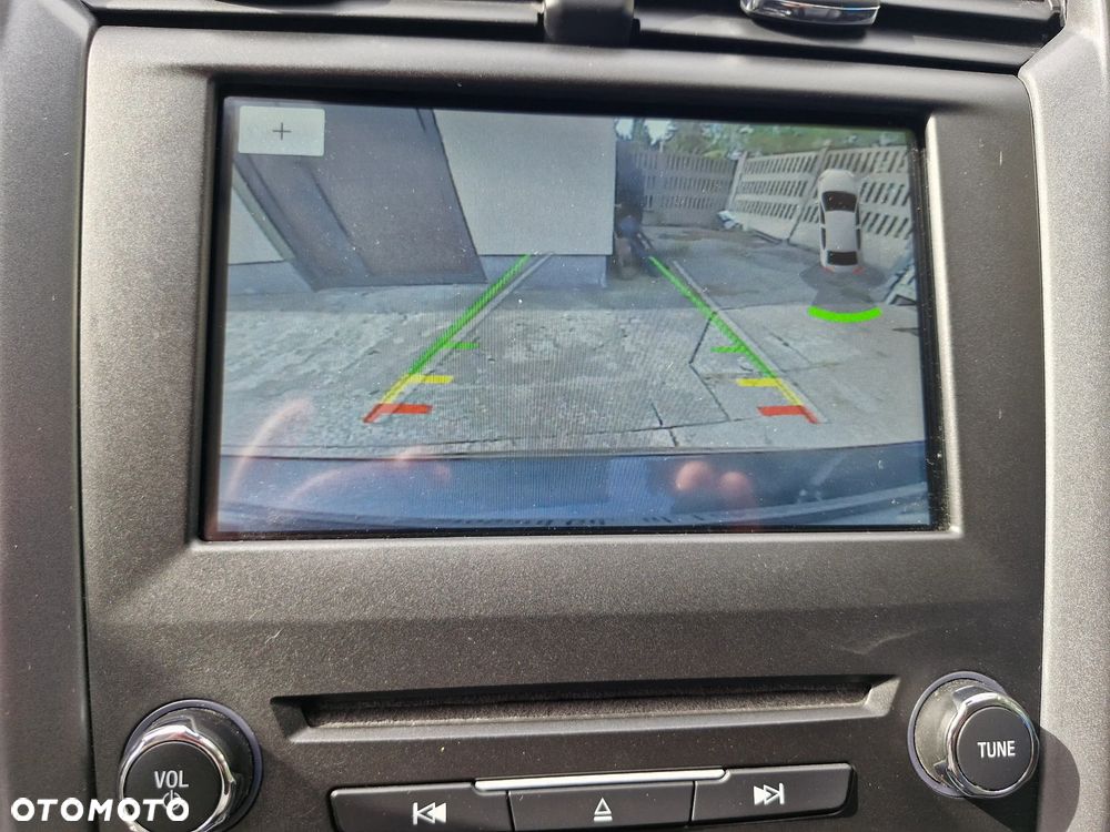 Ford Mondeo 2.0 TDCi Titanium - 23