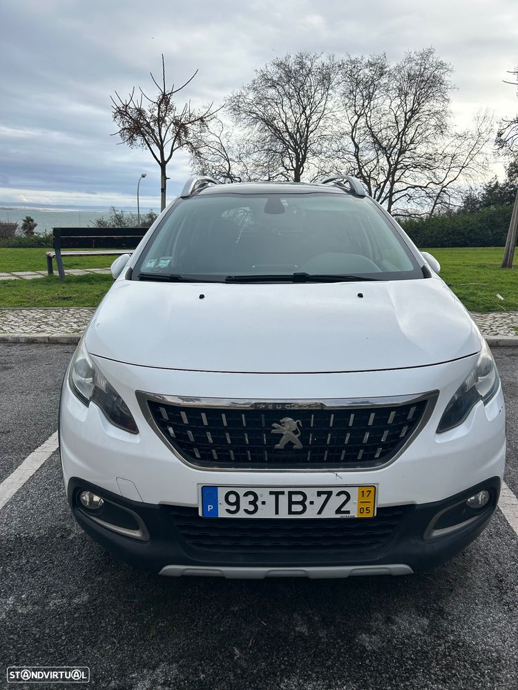 Peugeot 2008 1.2 PureTech Allure - 4