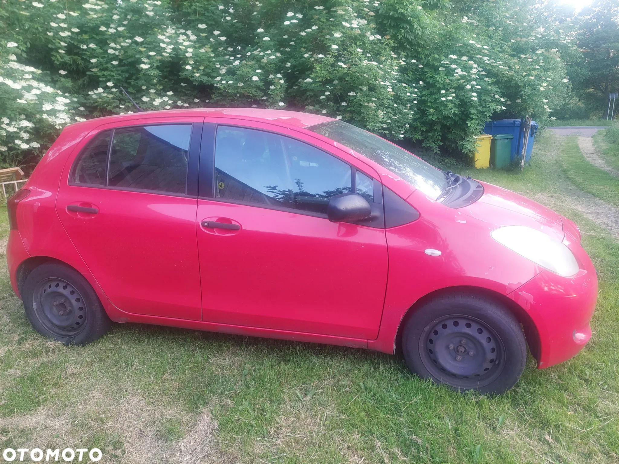 Toyota Yaris 1.0 Luna - 2