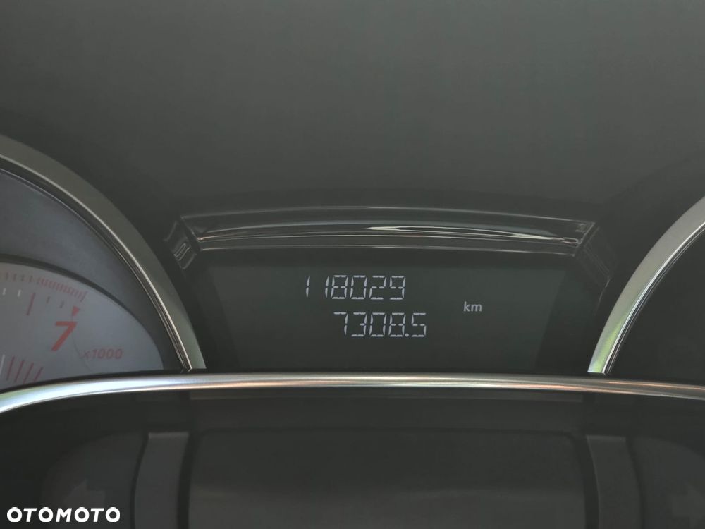 Renault Clio TCe 200 EDC Sport R.S - 15