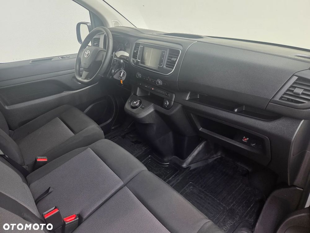 Toyota Proace - 9