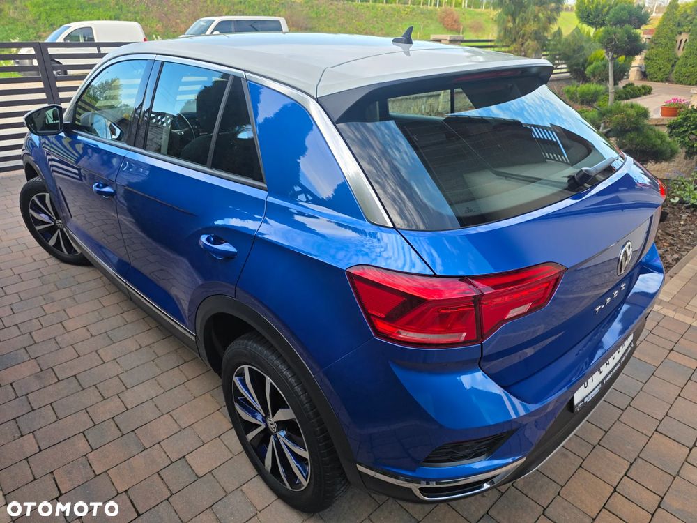 Volkswagen T-Roc - 17