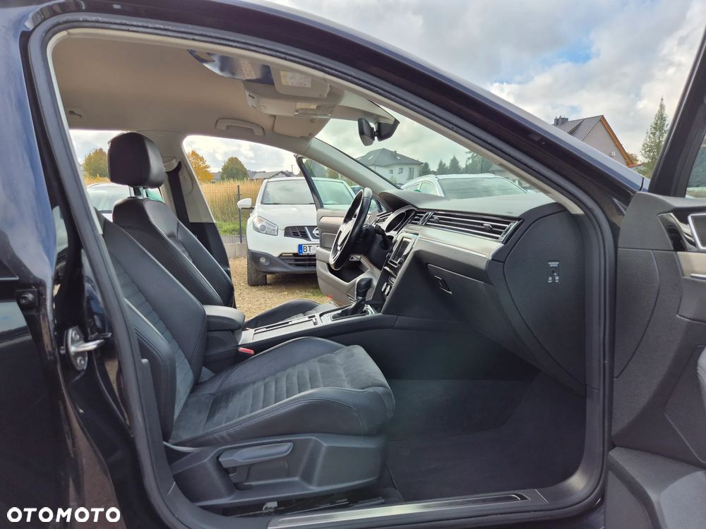 Volkswagen Passat Variant 2.0 TDI SCR DSG Comfortline - 7