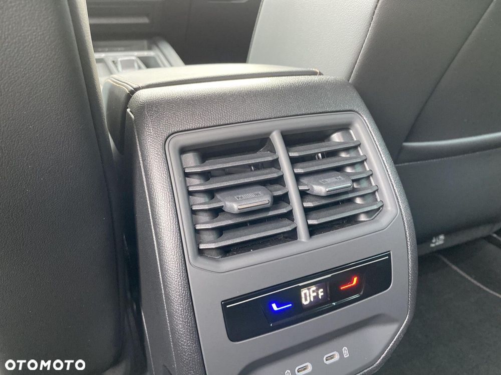 Cupra Formentor 2.0 TSI 4Drive VZ DSG - 17