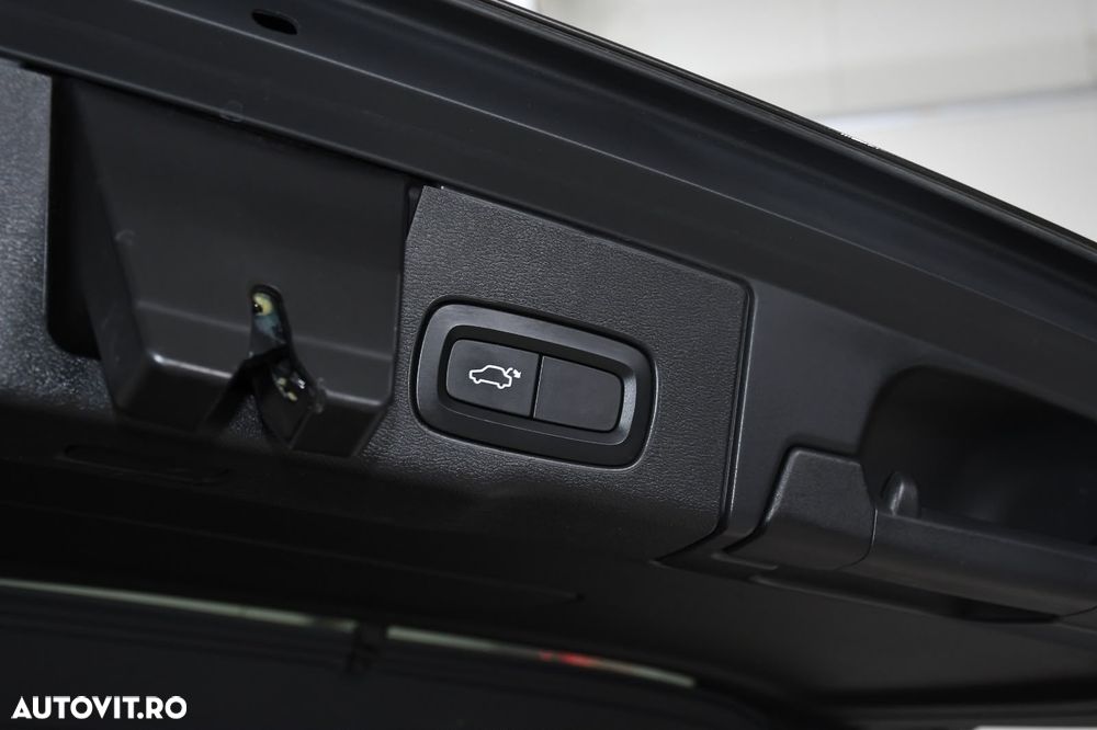 Volvo XC 60 - 12