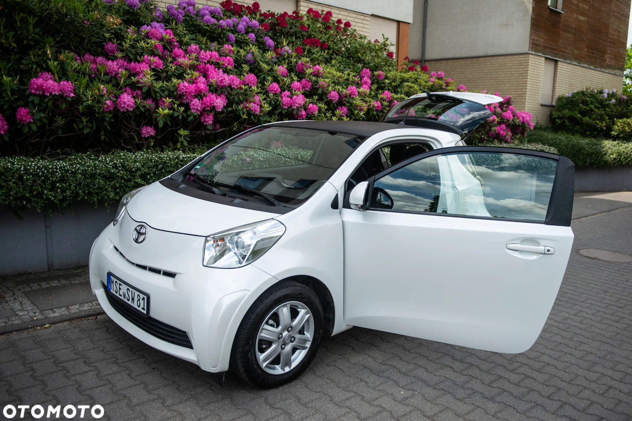 Toyota iQ 1.0 Sol - 12