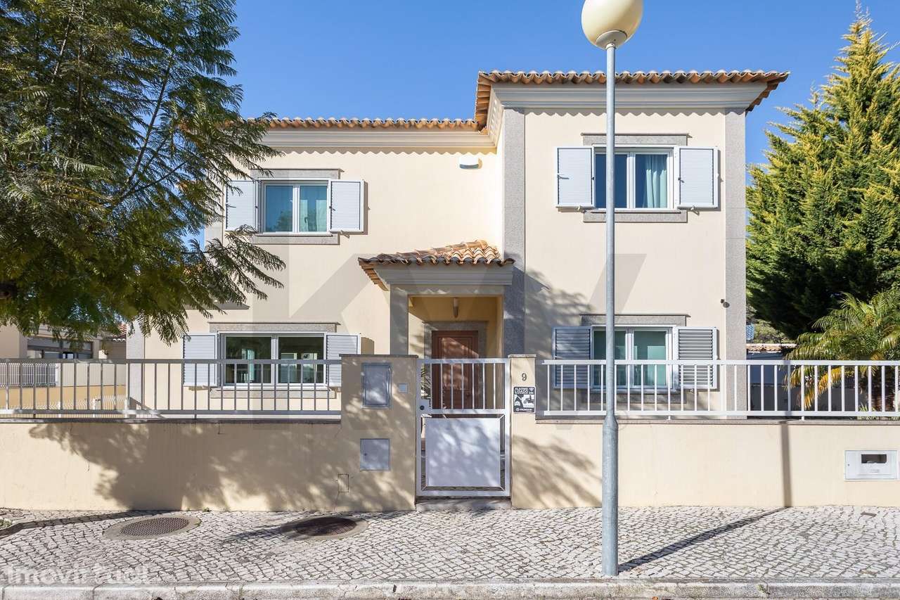 Moradia de Sonho em Condomínio Fechado – Azeitão – O Seu Refúgio de Fa - Grande imagem: 4/60