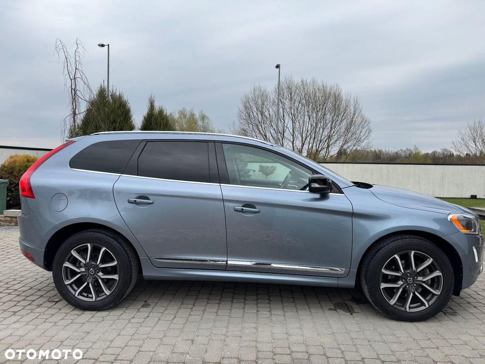 Volvo XC 60 T6 AWD Geartronic RDesign - 5