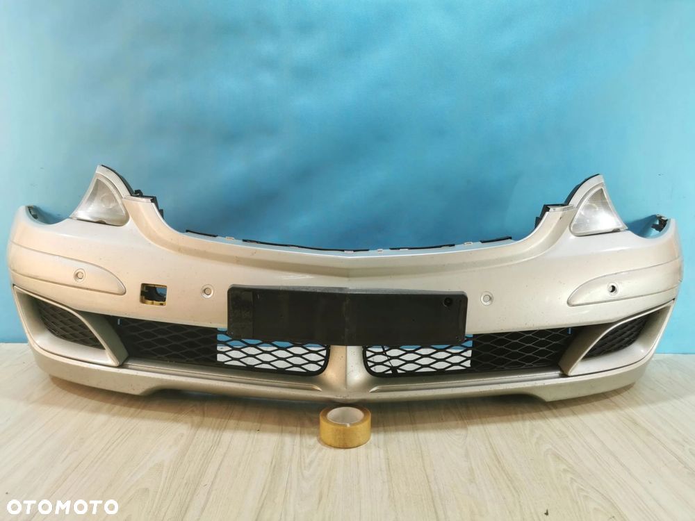 Mercedes R-Klasa W251R 2005/1010 zderzak przód przedni C775 PDC - 1