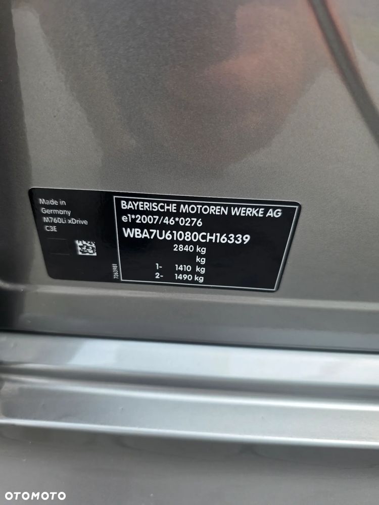 BMW Seria 7 M760Li xDrive - 26