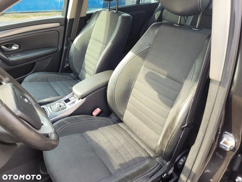 Renault Laguna dCi 110 FAP Expression - 21
