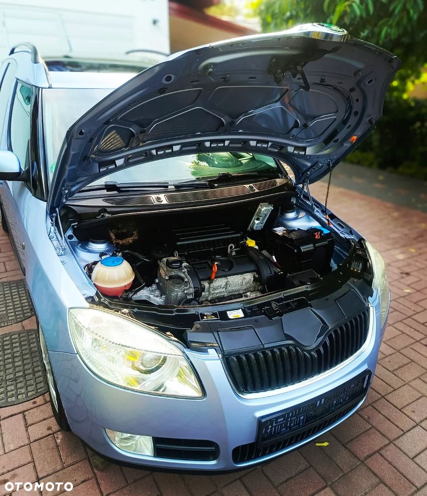 Skoda Roomster 1.6 16V Comfort PLUS EDITION - 28