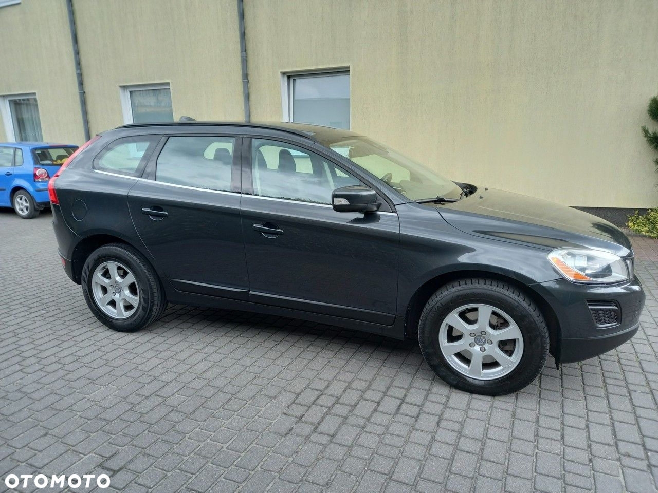 Volvo XC 60 D4 Geartronic Momentum - 10