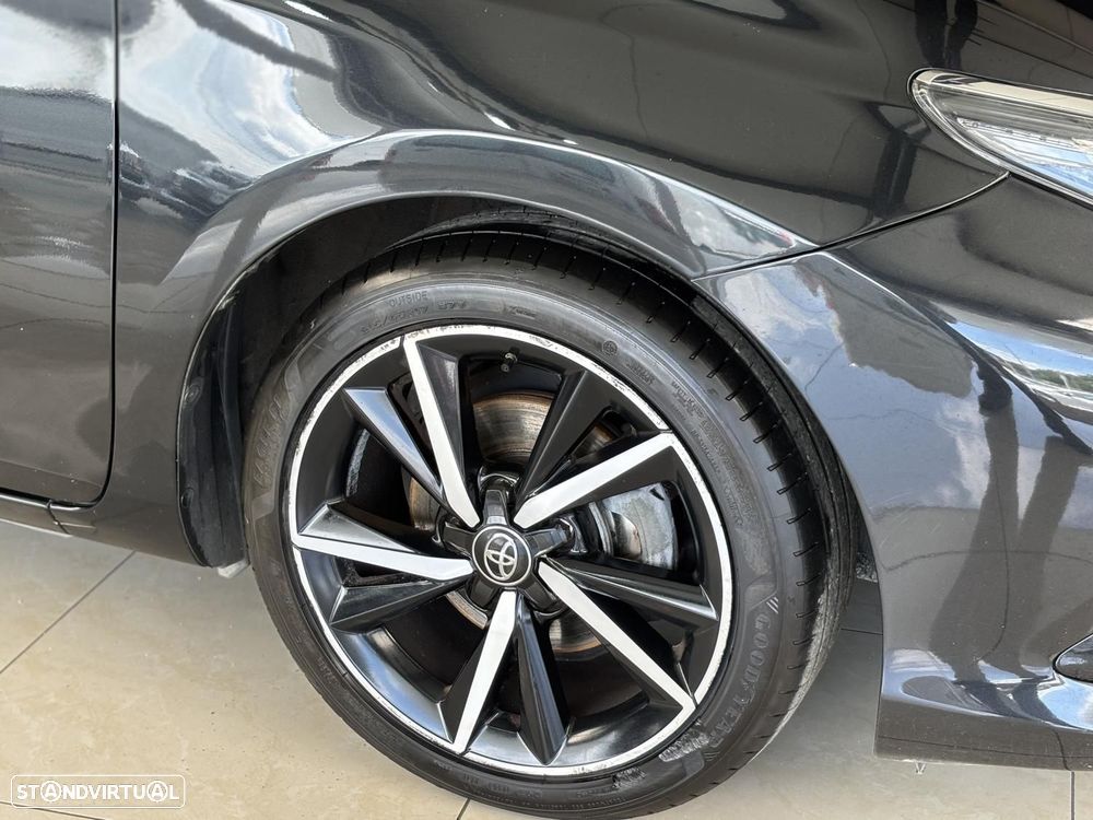 Toyota Auris 2017 photo 5