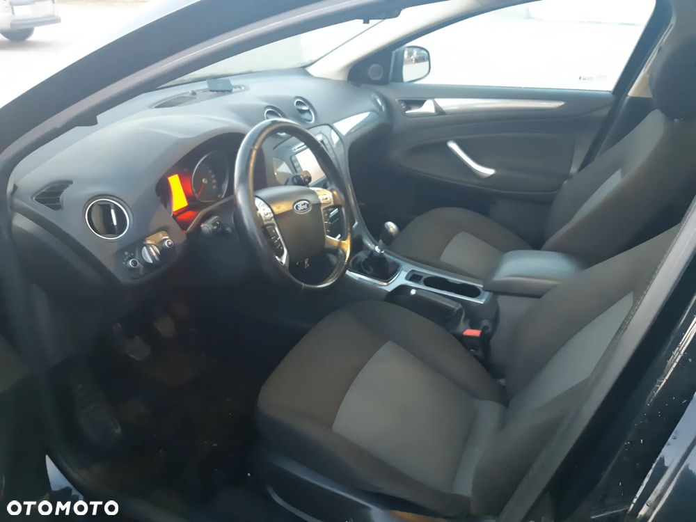 Ford Mondeo 2.0 TDCi Trend - 6