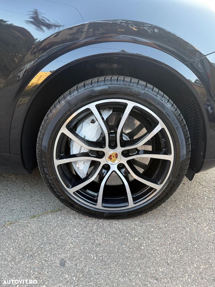 Porsche Cayenne S - 9