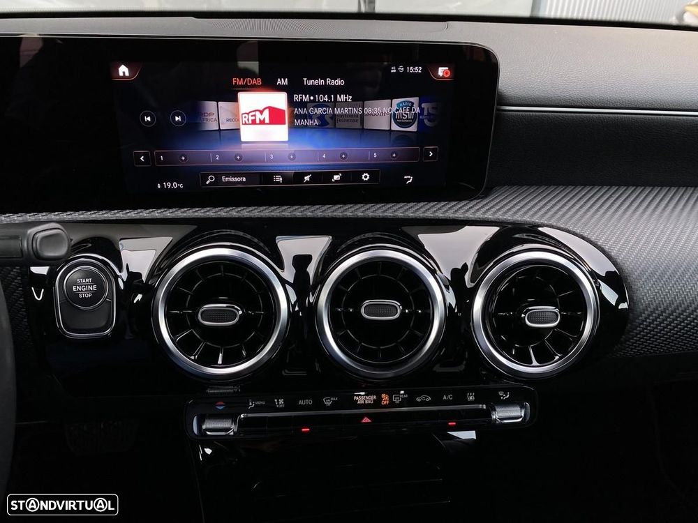 Mercedes-Benz A 250 e Style Plus - 19