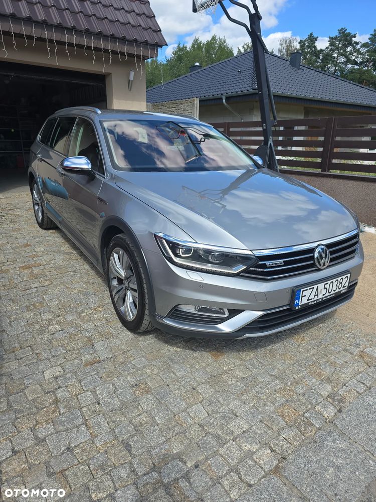 Volkswagen Passat Alltrack 2.0 TDI Bi-Turbo SCR 4Mot DSG - 1
