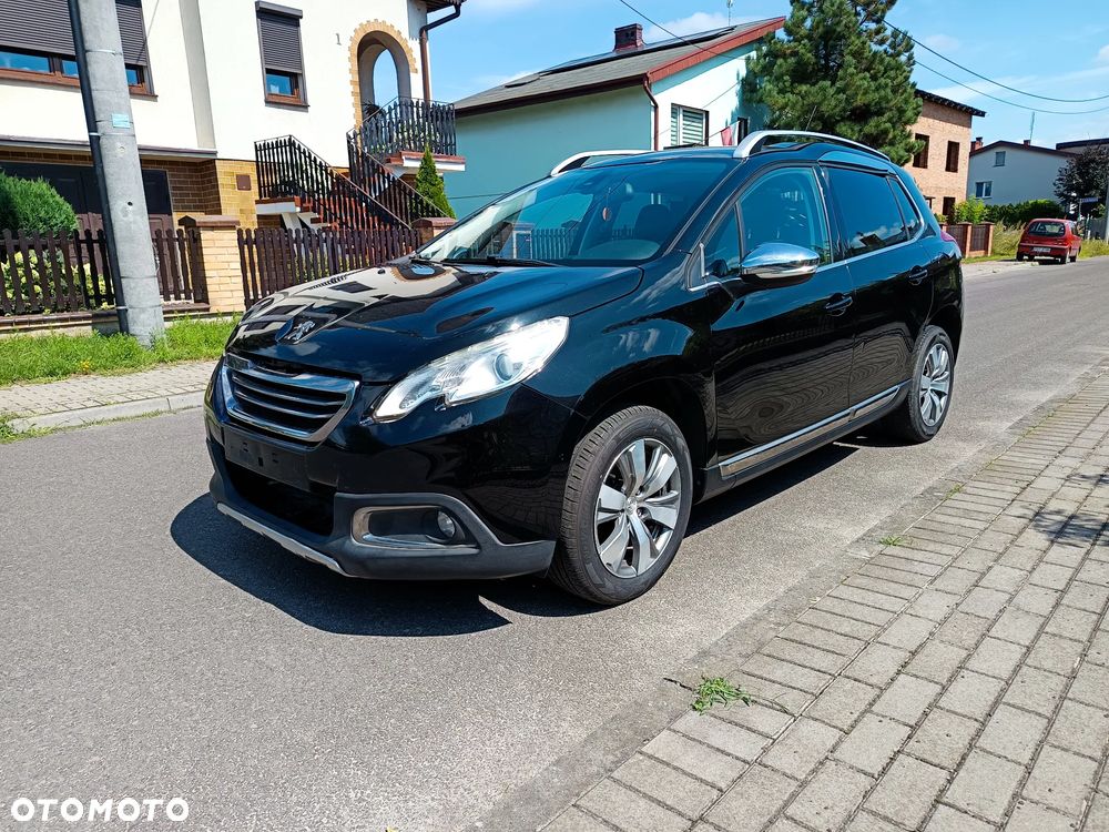 Peugeot 2008 1.6 e-HDi Allure S&S - 2