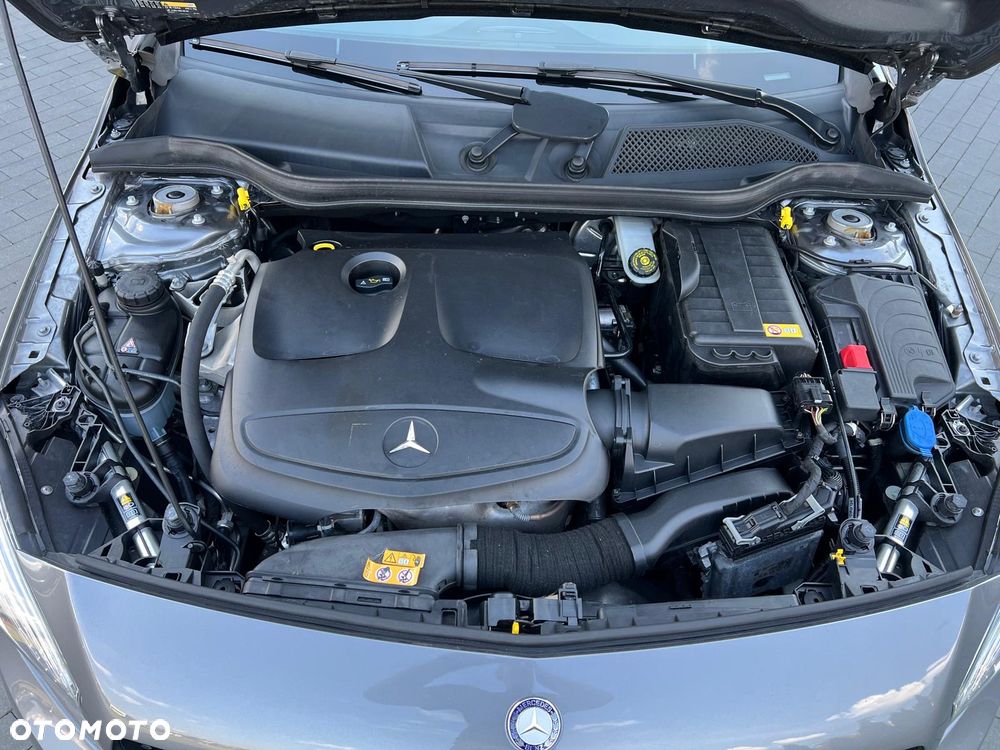 Mercedes-Benz Klasa A 250 4Matic 7G-DCT - 33