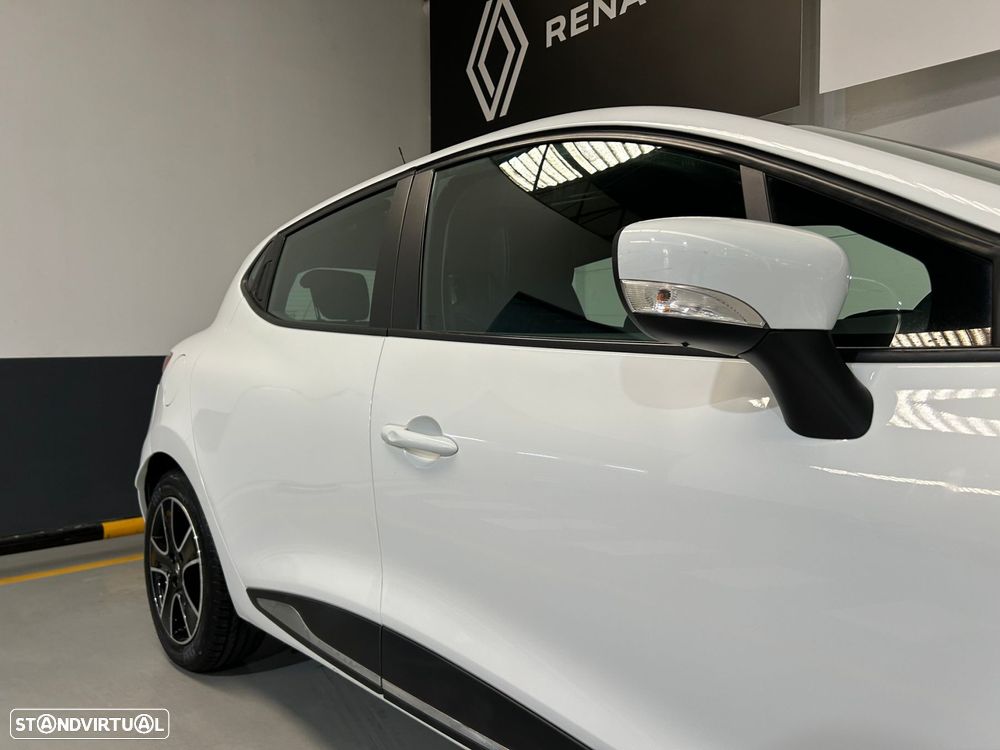 Renault Clio 0.9 TCE Dynamique S - 12