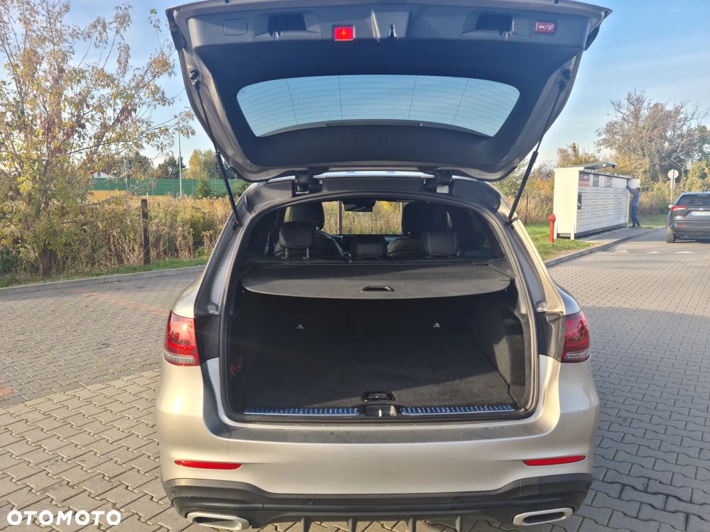 Mercedes-Benz GLC 200 d 4-Matic Business Edition - 3