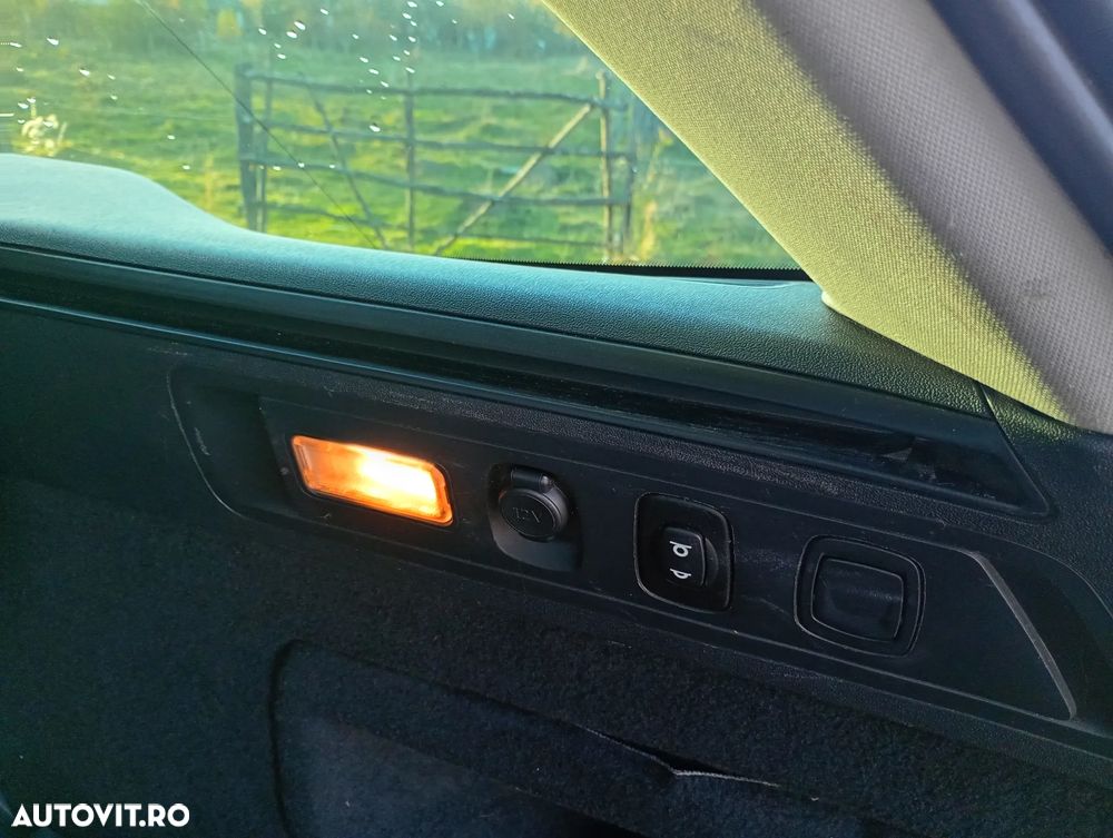 Citroën C5 Tourer HDi 165 FAP Exclusive - 18