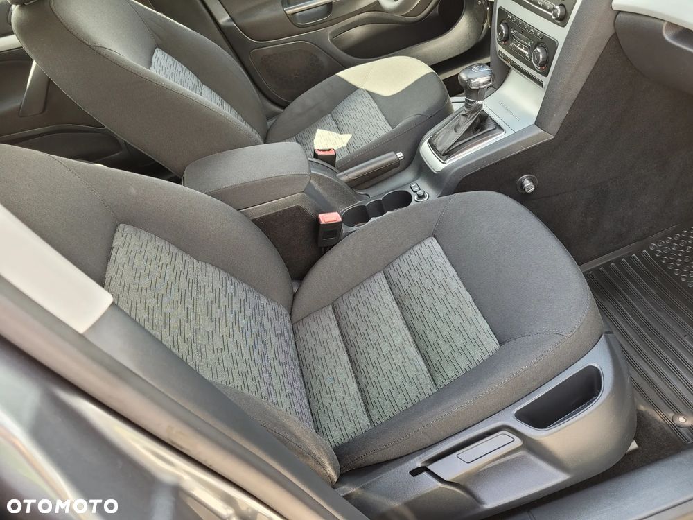 Skoda Octavia 1.4 TSI Ambition DSG - 28