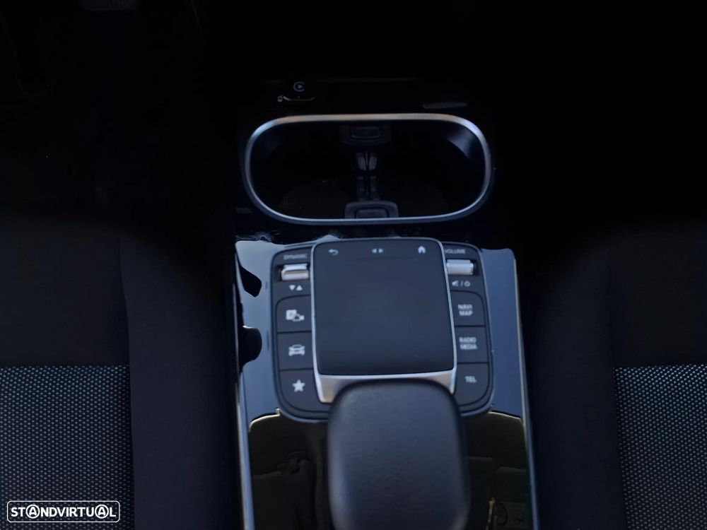Mercedes-Benz A 250 - 18