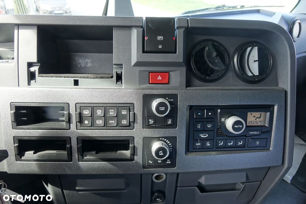 Renault GAMA T520 COMFORT / HIGH SLEEPER /  EURO 6 / STANDARD / AUTOMAT / LODÓWKA / 2 ZBIORNIKI - 25