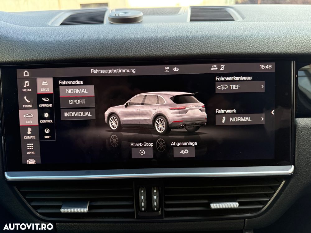 Porsche Cayenne Tiptronic S - 35