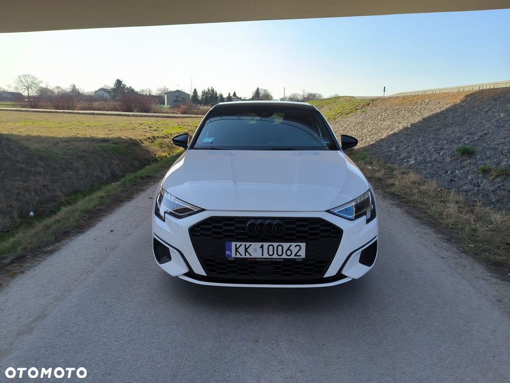 Audi A3 Sportback 35 TFSI S tronic S line - 5