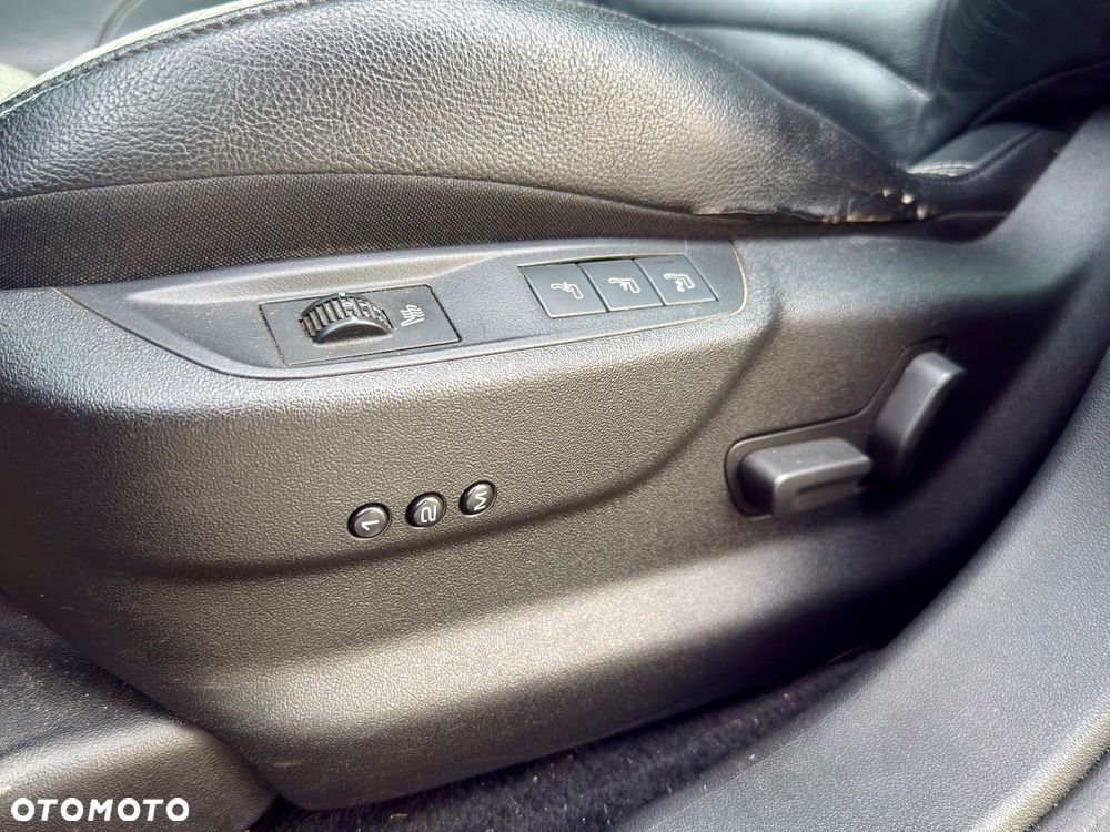 Citroën DS5 HDi 165 Business - 14