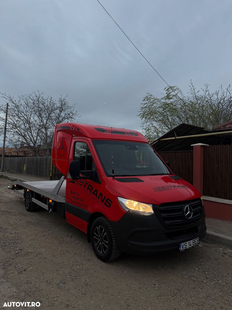 Mercedes-Benz Sprinter 319 - 8